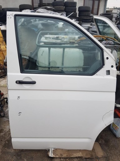 Правая входная дверь volkswagen transporter t5