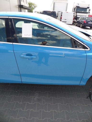 32321019 - ДВЕРЬ ПЕРЕДНЯЯ ПРАВАЯ VOLVO V40 II 12-19 REBEL BLUE 61900