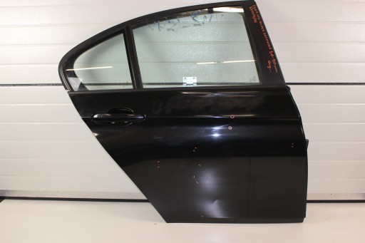 DYM3105 - Прямо задняя дверь bmw f30 475