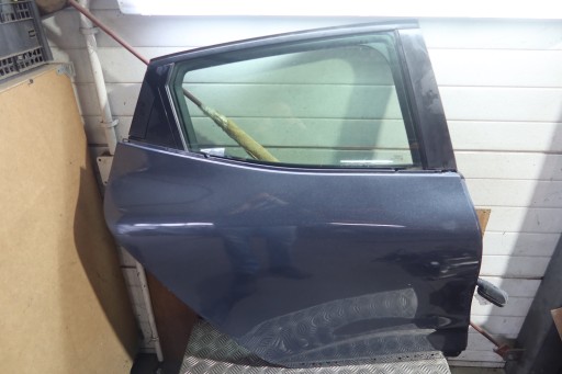 Праві задні двері clio v