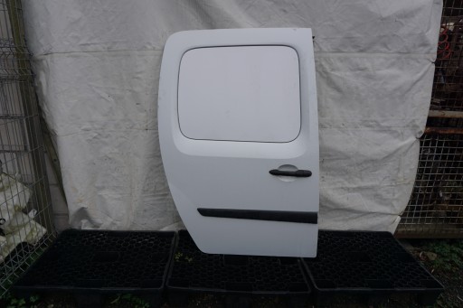 08- - Двері праворуч ковзання ззаду від dqng kangoo ii iii 08-21 підйом 17rok glass