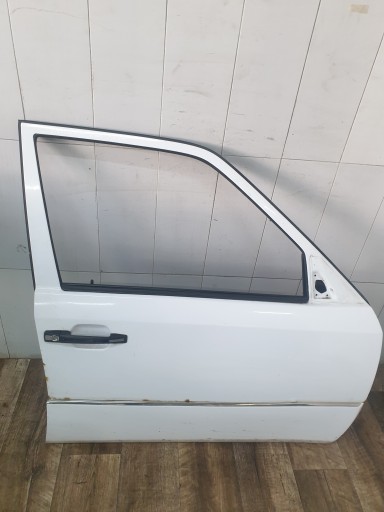 ДВЕРЬ ПЕРЕДНЯЯ ПРАВАЯ MERCEDES W124 147F