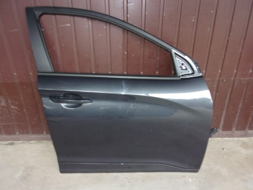 Вхідні двері правий hyundai kone lift