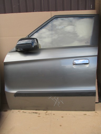 Вхідні двері в лівій лівій душі та 1