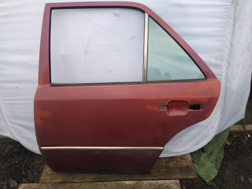 1242011245698745211123 - Задняя левая дверь mercedes e class w124