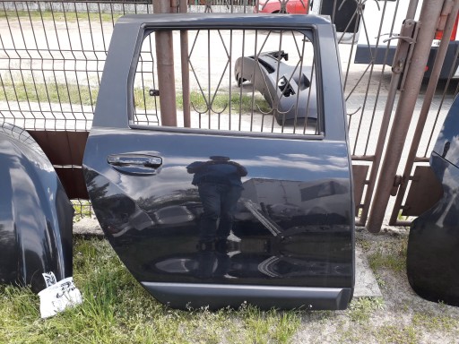 821006397R - Права задня дверцята права дакія lodgy