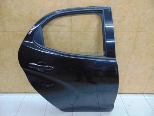 Права дверцята toyota yaris iv 4