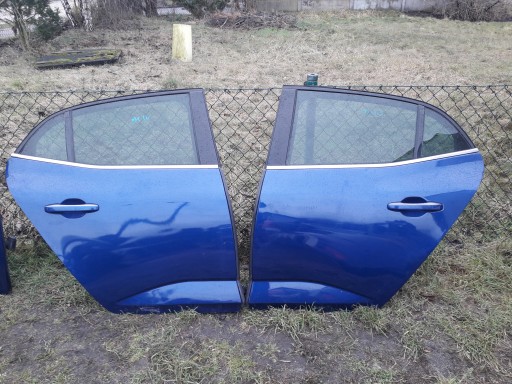 821015121R - Задняя задняя дверь renault megane iv 16- hb 5d