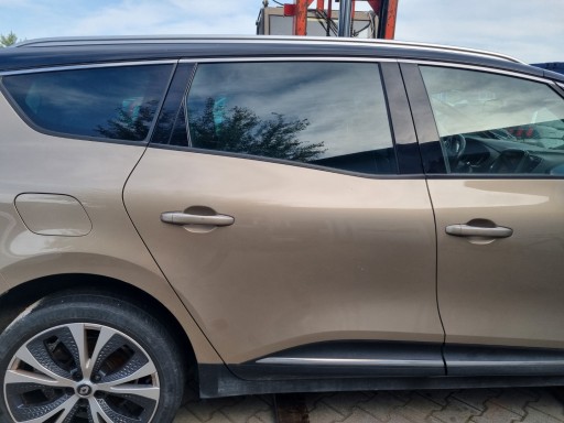 Задні двері renault grand scenic iv bixui