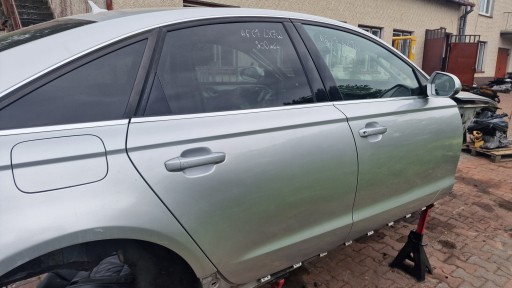 Правый правый задний audi a6 c7 седан lx7w