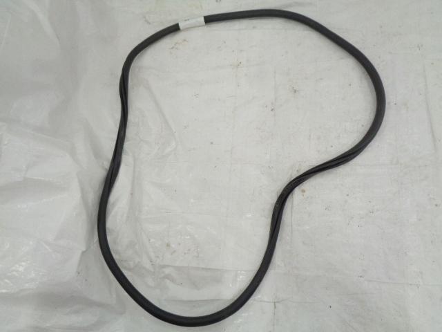 DS3 CROSSBACK УЩІЛЬНЕННЯ ПЕРЕДНЬОЇ ПРАВОЇ ДВЕРІ