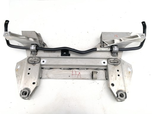 Ds3 crossback коляска сани передня траверза