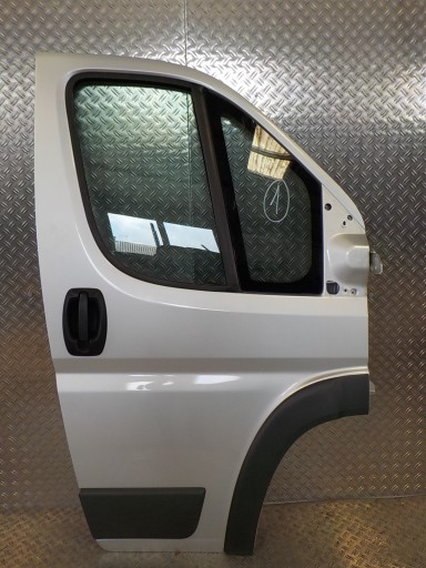 Дукато боксер-джемпер 06-19 вхідні двері праворуч16 ''