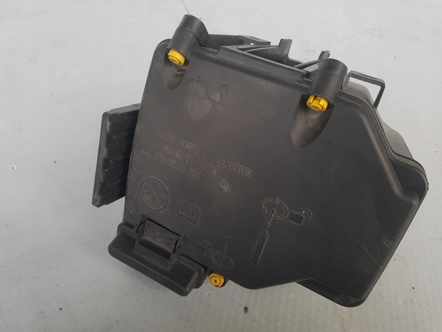 DUCATO JUMPER BOXER III LIFT КОРПУС ЗАПОБІЖНИКА