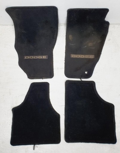 ВЕЛЮРОВЫЕ КОВРИКИ DODGE NITRO 72571E