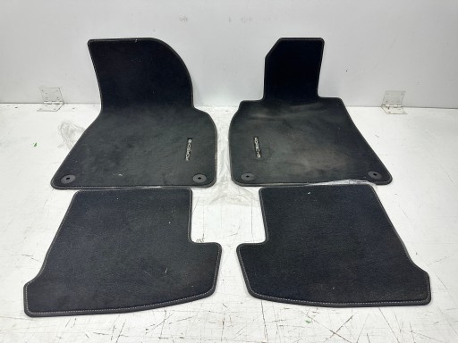 КОМПЛЕКТ ЛЕТНИХ ВЕЛУРОВЫХ КОВРИКОВ PORSCHE 911 991 ОРИГИНАЛЬНАЯ ЦЕНА ЗА КОМПЛЕКТ