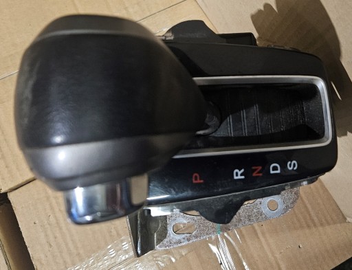 РЫЧАГ ПЕРЕКЛЮЧЕНИЯ ПЕРЕДАЧ HONDA CRV IV