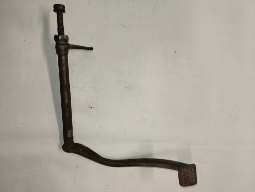 WSK01 - Рычаг педали тормоза WSK Z2 части рамы двигателя