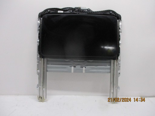 20 - Крыша люка BMW F36