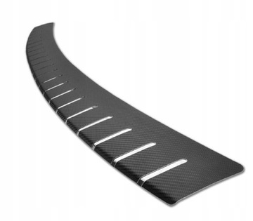 Dacia Duster I 2010-2017 погнута накладка на бампере