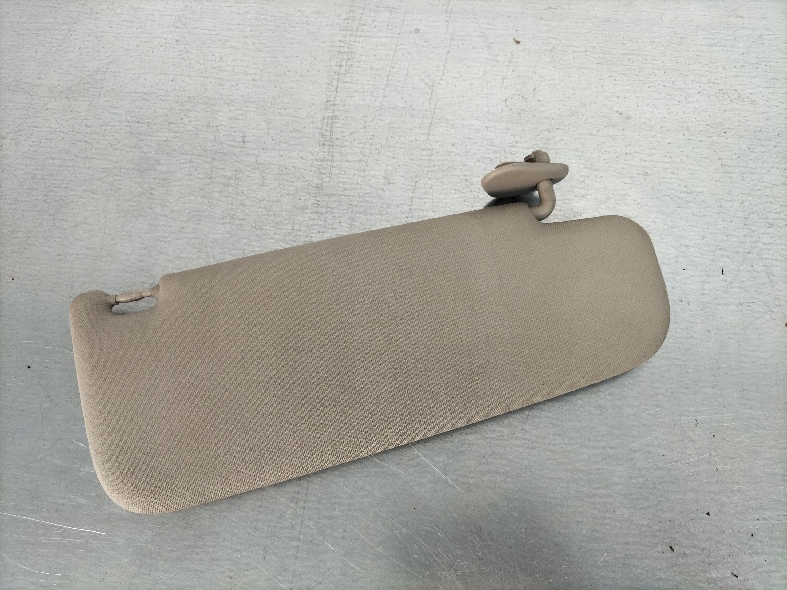 B2889371SX - Козирок Соняшник лівий козирок Alfa Romeo 159