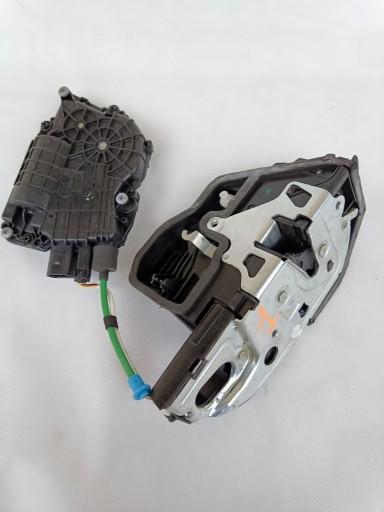 Засувка дверного замка зд ЗД л BMW F01 F02 f10