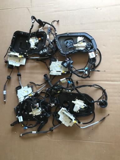 4M1959792D 4M1959793D - Двери Soft close AUDI E-TRON 4KE