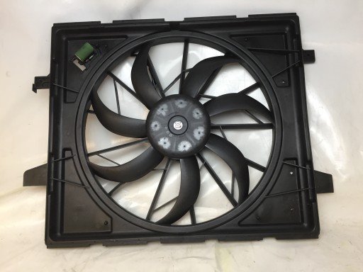 CH3115170 - Dodge Durango 15-вентилятор радиатора США