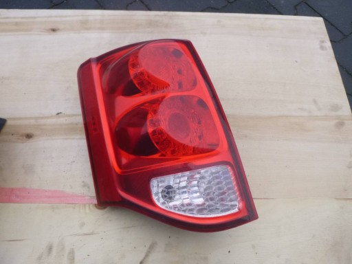05182535AD - Dodge Grand Caravan 2011-2020 Задня лампа