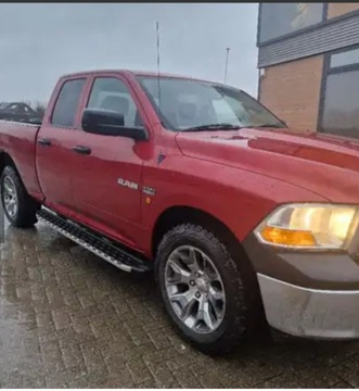 Dodge RAM 1500 2010-17 праві передні та задні двері