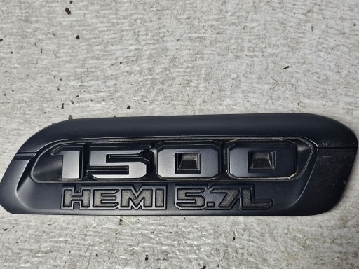 Dodge Ram 1500 19- Эмблема на капоте справа 68276336AA США