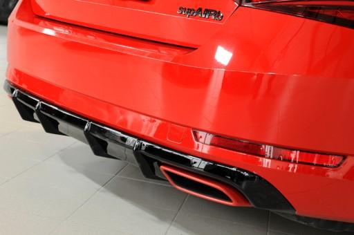 Задний бампер диффузор Skoda Superb III