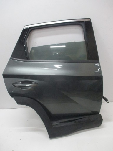 645 - Hyundai tucson iv 20 дверей права ззаду