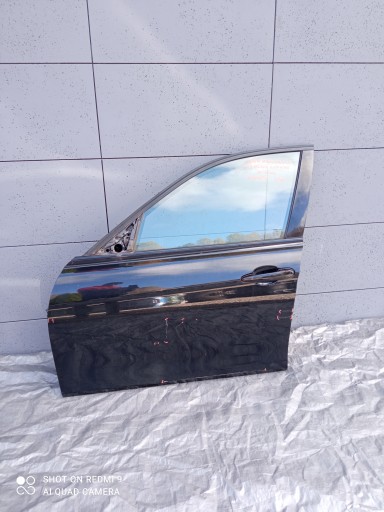 Двері лівий передній bmw f30/f31 475 чорний сапфір