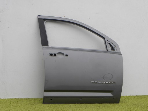 Входная дверь правая jeep compass 07-15 хороший оригинал