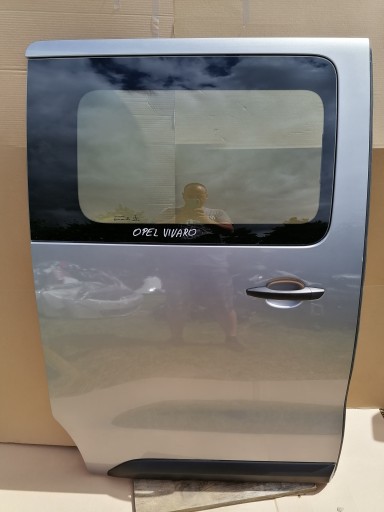 Боковая дверь opel vivaro c iii 19-20.r