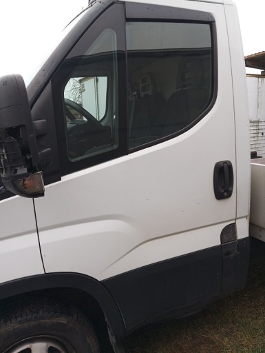 Левая входная дверь iveco daily vi 2014-