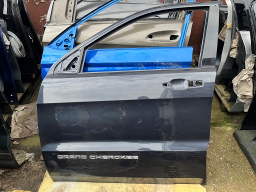 Левая входная дверь джип grand cherokee pretty