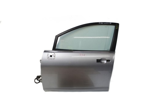 Ліві вхідні двері nissan tiida 2004>