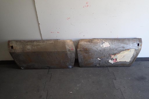 Двери правое fiat 850 spider bertone