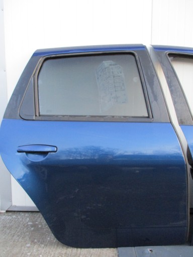 Праві задні двері для dacia duster 16r