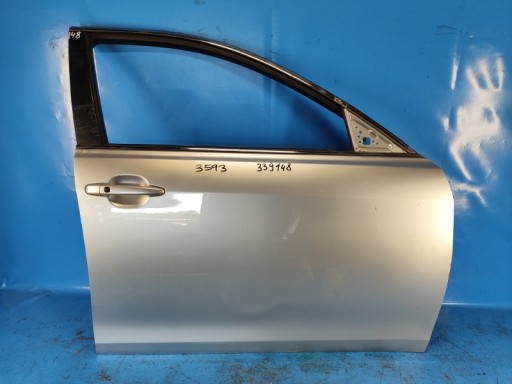 Toyota camry 40 праві передні двері 06-11 6700133170