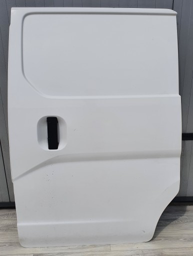 Раздвижная дверь осталась nissan nv 200