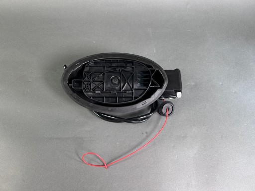 Лючок бензобака дверцы Maserati Quattroporte 670036168