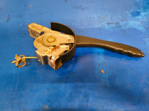 Рычаг ручного тормоза PT Cruiser Europa