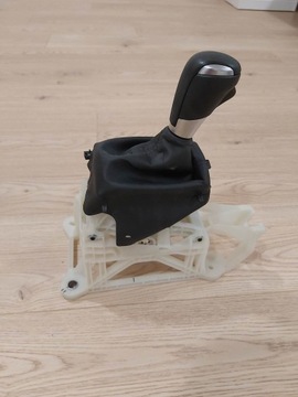 Рычаг автоматической коробки передач Мазда