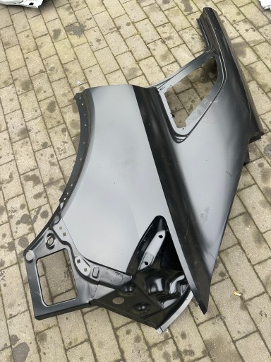 4ke809837 - E-tron Задній лівий Fender 4Ke