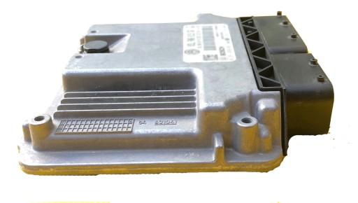 4G8805608A - Скользящее крепление лампы правое AUDI A7 4G8805608A