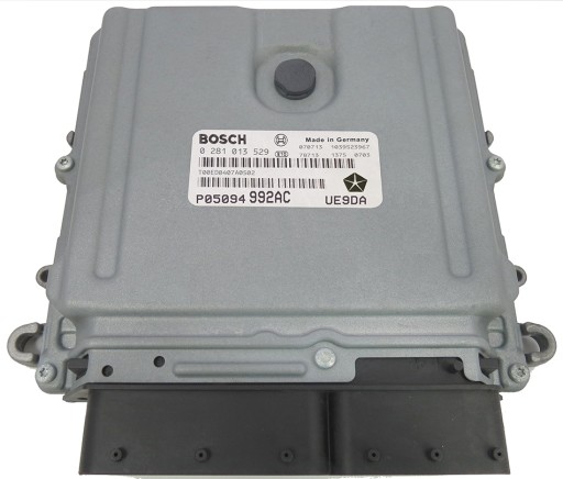 0 281 - ЕБУ WRANGLER 2.8 CRD P05094992AC UE9DA 0281013529