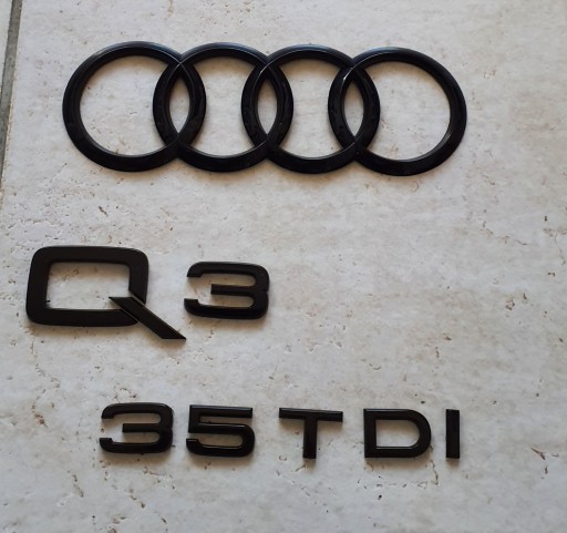 83A853744BT94 - ЕМБЛЕМА AUDI A1 A3 A4 A6 Q2 Q3 Q5 БЕЙДЖ КАПОТ ІНСТРУКЦІЯ ЧОРНИЙ 35 TDI 35TDI